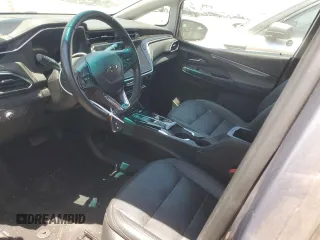 2023 Chevrolet Bolt EV 2LT z VIN 1G1FX6S06P4191750, wystawiony jako Copart lot #52102295 z przebiegiem 13 500 mil mil oraz Szkody całkowita. Historia ofert i sprzedaży dostępna na DreamBid. Obrazek 7.