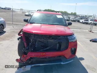 2025 Ford Explorer with VIN 1FMUK8HH9SGA53435, listed as a IAAI auction lot 42226284 with 17,345 mi miles and . Bid and sale history available at DreamBid. Image 13.