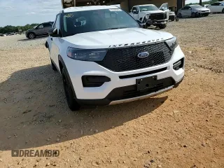 2025 Ford Explorer with VIN 1FM5K8AC8SGA31834, listed as a Copart auction lot 55948345 with 56 mi miles and Salvage title. Bid and sale history available at DreamBid. Image 15.