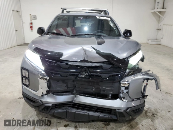 2024 Mitsubishi Outlander S z VIN JA4ARUAU5RU020571, wystawiony jako Copart lot #51096995 z przebiegiem 1 491 mil mil oraz Czysty tytuł • Clean title. Historia ofert i sprzedaży dostępna na DreamBid. Obrazek 5.
