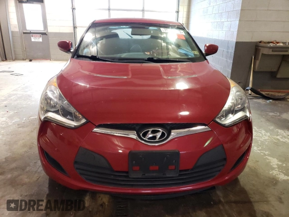 2015 Hyundai Veloster with VIN KMHTC6AD1FU228644, listed as a Copart auction lot 70176233 with 117,359 mi miles. Bid and sale history available at carsss.com. Image 5.