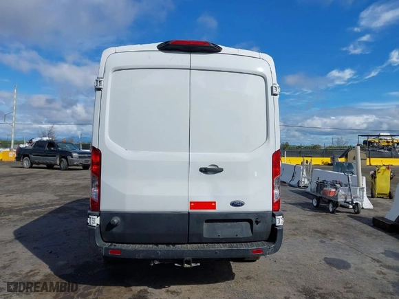 2018 Ford Transit Van with VIN 1FTBW2CM2JKA88329, listed as a IAAI auction lot 41768071 with NaN miles. Bid and sale history available at carsss.com. Image 16.