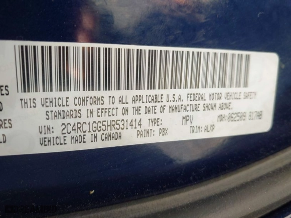 2017 Chrysler Pacifica Limited with VIN 2C4RC1GG5HR531414, listed as a IAAI auction lot 41951438 with 94,676 mi miles. Bid and sale history available at carsss.com. Image 9.