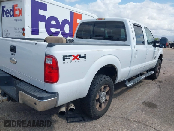 2011 Ford F-250 XL z VIN 1FT7W2BT9BEC70933, wystawiony jako IAAI lot #42135046 z przebiegiem 141 352 mil mil oraz . Historia ofert i sprzedaży dostępna na DreamBid. Obrazek 4.