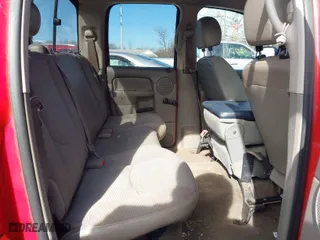 2005 Dodge Ram 1500 SLT with VIN 1D7HA18N85J581728, listed as a IAAI auction lot 41743367 with 158,111 mi miles. Bid and sale history available at carsss.com. Image 8.