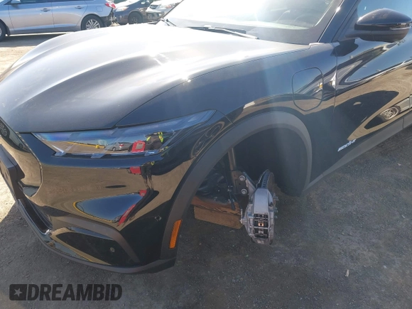 2024 Ford Mustang Mach-E Select with VIN 3FMTK1R41RMA50110, listed as a IAAI auction lot 41965729 with 2,385 mi miles and . Bid and sale history available at DreamBid. Image 6.