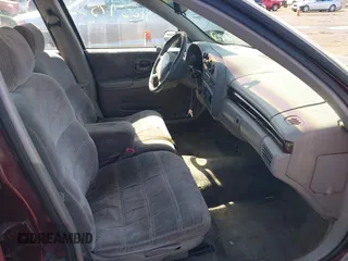 1997 Chevrolet Lumina LS with VIN 2G1WL52MXV1162043, listed as a IAAI auction lot 41854753 with 170,029 mi miles and . Bid and sale history available at DreamBid. Image 5.