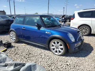 2003 MINI Hardtop S with VIN WMWRE33423TD67736, listed as a Copart auction lot 53428565 with 148,784 mi miles and Clean Title. Bid and sale history available at DreamBid. Image 4.