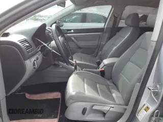2008 Volkswagen Jetta SE with VIN 3VWRZ71K78M073068, listed as a Copart auction lot 47866115 with 121,071 mi miles and Salvage title. Bid and sale history available at DreamBid. Image 7.