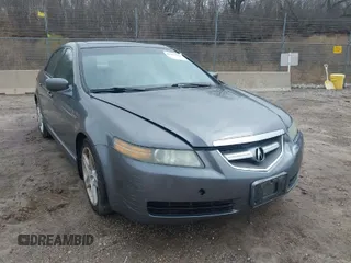2005 Acura TL with VIN 19UUA66295A015500, listed as a IAAI auction lot 41971366 with 191,470 mi miles. Bid and sale history available at carsss.com. Image 1.