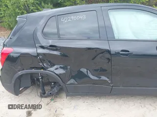 2020 Chevrolet Trax LS с VIN KL7CJKSB3LB324568, выставлен на аукционе IAAI как лот 42290043 с пробегом 56 146 миль миль и . История ставок и продаж доступна на DreamBid. Изображение 6.