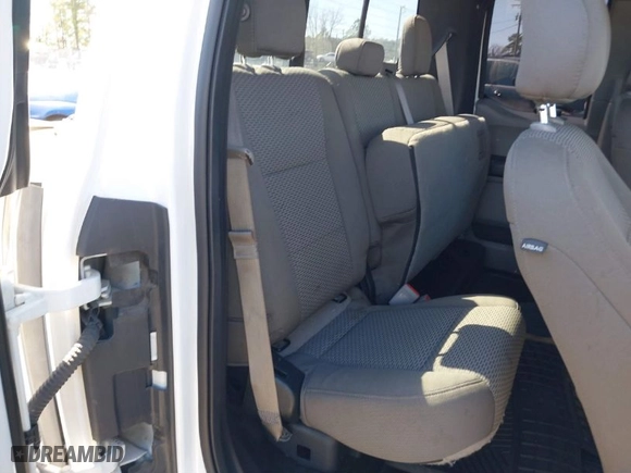 2018 Ford F-150 XL with VIN 1FTEX1EB6JKD87919, listed as a IAAI auction lot 38943767 with 182,253 mi miles. Bid and sale history available at carsss.com. Image 8.
