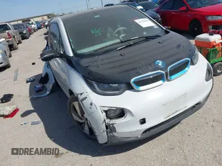2015 BMW i3 with VIN WBY1Z2C51FV286397, listed as a IAAI auction lot 41729019 with 1 mi miles. Bid and sale history available at carsss.com. Image 1.