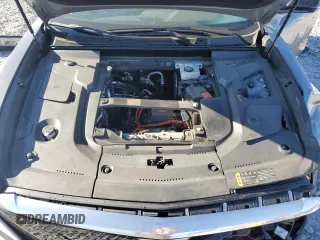 2023 Cadillac LYRIQ RWD Luxury z VIN 1GYKPMRK0PZ001018, wystawiony jako Copart lot #49693935 z przebiegiem 47 881 mil mil oraz Szkoda całkowita • Salvage title. Historia ofert i sprzedaży dostępna na DreamBid. Obrazek 13.