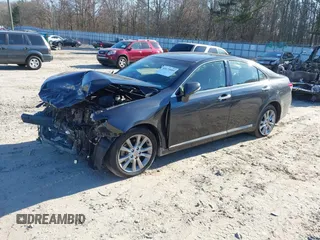2011 Lexus ES with VIN JTHBK1EG1B2459283, listed as a IAAI auction lot 41673889 with 214,055 mi miles. Bid and sale history available at carsss.com. Image 2.