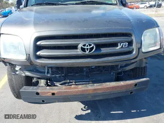 2004 Toyota Sequoia SR5 with VIN 5TDZT34A84S216376, listed as a IAAI auction lot 41884418 with 284,930 mi miles. Bid and sale history available at carsss.com. Image 6.