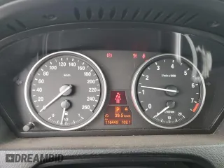 2011 BMW X5 35i with VIN 5UXZV4C52BL416493, listed as a Copart auction lot 50415165 with 116,449 mi miles and Clean Title. Bid and sale history available at carsss.com. Image 9.