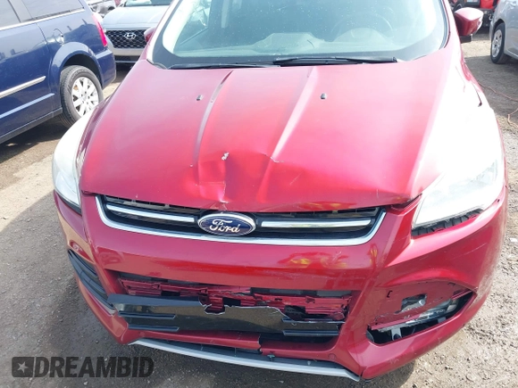 2013 Ford Escape SEL with VIN 1FMCU0H97DUA28747, listed as a IAAI auction lot 41932894 with 165,878 mi miles. Bid and sale history available at carsss.com. Image 6.
