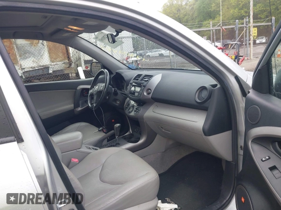 2008 Toyota RAV4 Limited with VIN JTMBK31VX85055276, listed as a IAAI auction lot 42202493 with 161,793 mi miles and . Bid and sale history available at DreamBid. Image 5.