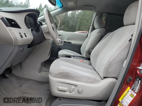 2011 Toyota Sienna LE AAS with VIN 5TDKK3DC3BS026603, listed as a Copart auction lot 48742245 with 100,144 mi miles and Salvage Title. Bid and sale history available at DreamBid. Image 7.