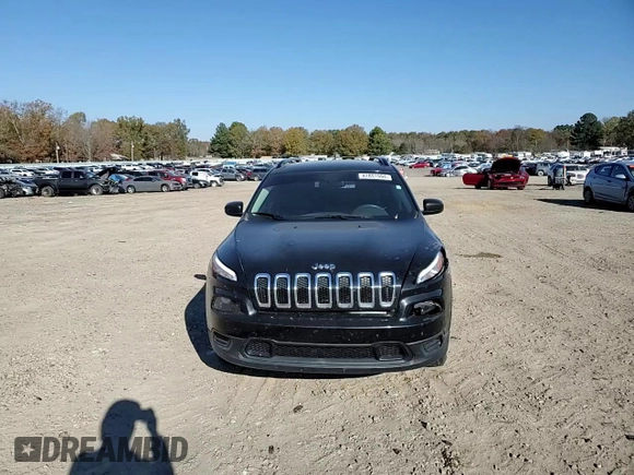 2016 Jeep Cherokee Altitude with VIN 1C4PJMAB8GW112362, listed as a Copart auction lot 82897994 with 115,625 mi miles and Salvage title. Bid and sale history available at DreamBid. Image 11.
