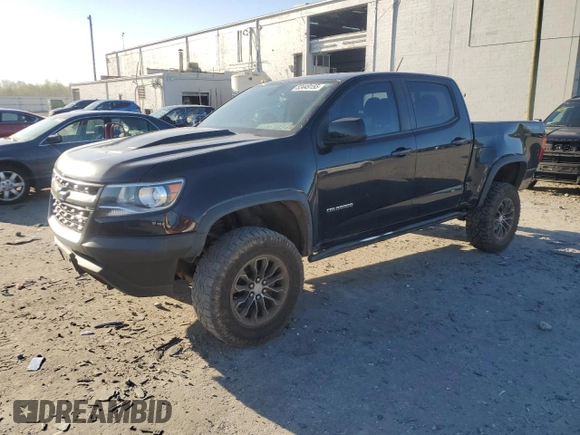 2019 Chevrolet Colorado 4WD ZR2 z VIN 1GCGTEEN1K1264753, wystawiony jako Copart lot #53449155 z przebiegiem 118 703 mil mil oraz Szkoda całkowita • Salvage title. Historia ofert i sprzedaży dostępna na DreamBid. Obrazek 1.