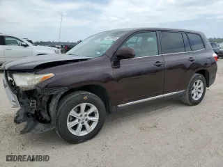 2011 Toyota Highlander with VIN 5TDZK3EH8BS045656, listed as a Copart auction lot 53379955 with 156,890 mi miles and Salvage Title. Bid and sale history available at carsss.com. Image 1.
