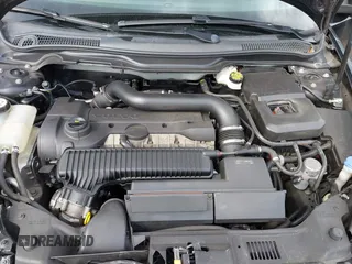 2013 Volvo C30 T5 with VIN YV1672MK4D2308774, listed as a IAAI auction lot 42005076 with 91,921 mi miles and . Bid and sale history available at DreamBid. Image 10.