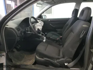 2005 Volkswagen Golf GL with VIN 9BWBL61J354004401, listed as a Copart auction lot 76180064 with 170,953 mi miles and Salvage Title. Bid and sale history available at carsss.com. Image 7.