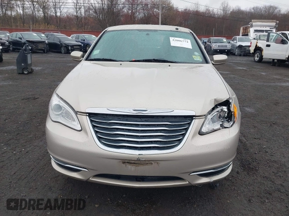 2014 Chrysler 200 LX with VIN 1C3CCBAB2EN213983, listed as a IAAI auction lot 42006774 with 80,615 mi miles and . Bid and sale history available at carsss.com. Image 12.