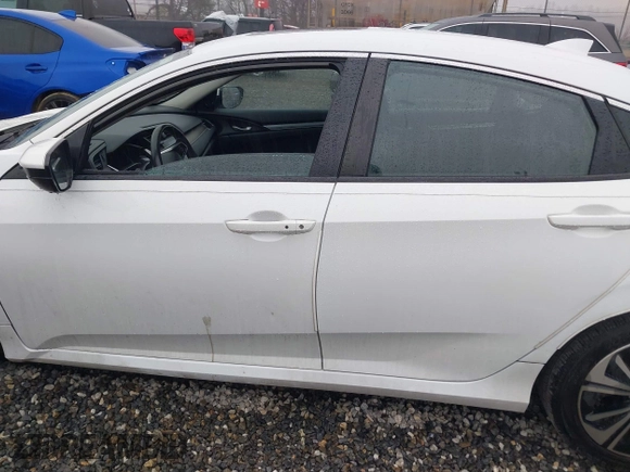 2017 Honda Civic Sedan EX-L with VIN 2HGFC1F74HH648624, listed as a IAAI auction lot 41556540 with 79,147 mi miles. Bid and sale history available at carsss.com. Image 15.