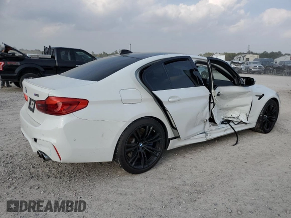 2019 BMW M5 Competition z VIN WBSJF0C50KB447700, wystawiony jako Copart lot #42511853 z przebiegiem 36 776 mil mil oraz . Historia ofert i sprzedaży dostępna na DreamBid. Obrazek 3.