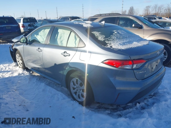 2021 Toyota Corolla LE with VIN JTDEPMAE9MJ189752, listed as a IAAI auction lot 41307050 with 27,180 mi miles. Bid and sale history available at carsss.com. Image 3.