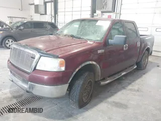 2004 Ford F-150 XLT z VIN 1FTRW12W44KC93229, wystawiony jako IAAI lot #42434756 z przebiegiem Nie podano mil oraz . Historia ofert i sprzedaży dostępna na DreamBid. Obrazek 2.