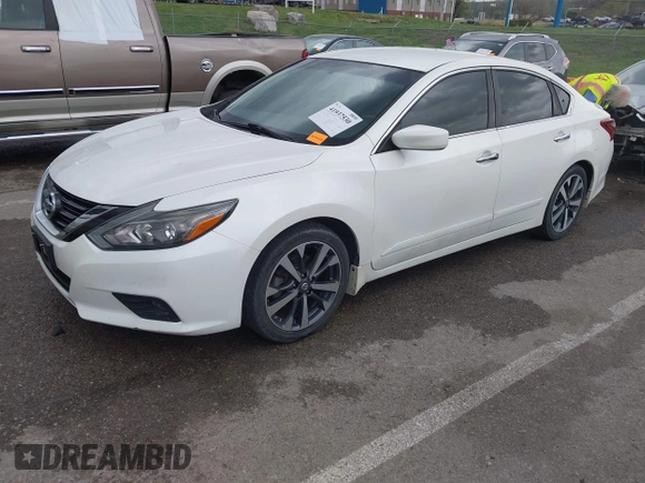 2017 Nissan Altima SR with VIN 1N4AL3AP0HN345977, listed as a IAAI auction lot 41937530 with 121,292 mi miles and . Bid and sale history available at carsss.com. Image 17.