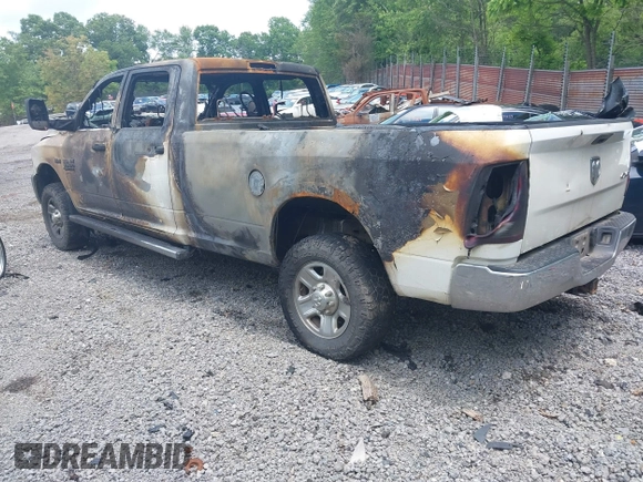 2014 Ram 2500 Tradesman с VIN 3C6UR5HJ3EG173684, выставлен на аукционе IAAI как лот 42531859 с пробегом Не указан миль и . История ставок и продаж доступна на DreamBid. Изображение 3.