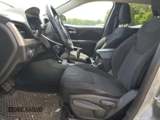 2015 Jeep Cherokee Latitude с VIN 1C4PJMCS4FW604866, выставлен на аукционе Copart как лот 57821075 с пробегом 192 082 миль миль и Чистый • Clean title. История ставок и продаж доступна на DreamBid. Изображение 7.