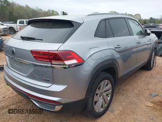 2020 Volkswagen Atlas SE z VIN 1V26C2CA5LC206661, wystawiony jako IAAI lot #41945822 z przebiegiem 43 297 mil mil oraz . Historia ofert i sprzedaży dostępna na DreamBid. Obrazek 4.