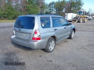 2007 Subaru Forester X with VIN JF1SG63627H747415, listed as a IAAI auction lot 42051221 with 200,763 mi miles. Bid and sale history available at carsss.com. Image 4.