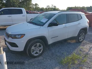 2024 Jeep Compass Latitude with VIN 3C4NJDBN5RT607238, listed as a IAAI auction lot 42732895 with 43,063 mi miles and . Bid and sale history available at DreamBid. Image 21.