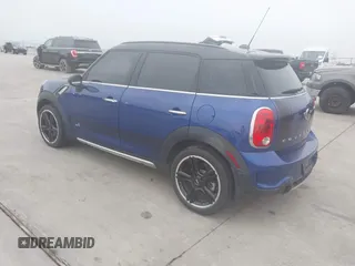 2015 MINI Cooper Countryman S with VIN WMWZC5C50FWP47426, listed as a IAAI auction lot 42108546 with 103,281 mi miles. Bid and sale history available at carsss.com. Image 3.