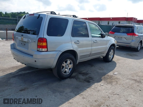 2007 Ford Escape Limited with VIN 1FMCU94137KA35098, listed as a IAAI auction lot 42716287 with 147,252 mi miles and . Bid and sale history available at DreamBid. Image 4.