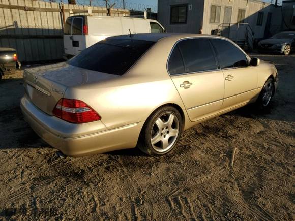 2005 Lexus LS 430 with VIN JTHBN36F255019469, listed as a Copart auction lot 84561244 with 225,468 mi miles and Salvage Title. Bid and sale history available at carsss.com. Image 3.