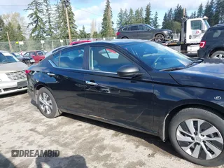 2024 Nissan Altima 2.5 S with VIN 1N4BL4BV7RN317988, listed as a IAAI auction lot 42022694 with 33,984 mi miles. Bid and sale history available at carsss.com. Image 13.