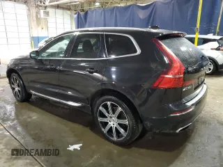 2020 Volvo XC60 Inscription with VIN YV4102RL1L1474466, listed as a Copart auction lot 43901535 with 53,153 mi miles and Non repairable. Bid and sale history available at DreamBid. Image 2.