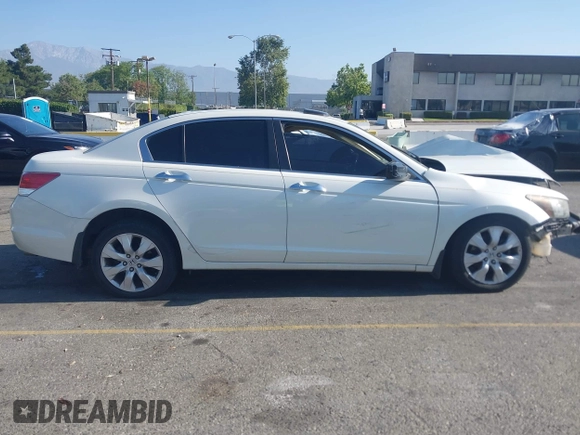 2008 Honda Accord EX-L z VIN 1HGCP36828A036920, wystawiony jako IAAI lot #42238964 z przebiegiem 162 440 mil mil oraz . Historia ofert i sprzedaży dostępna na DreamBid. Obrazek 14.