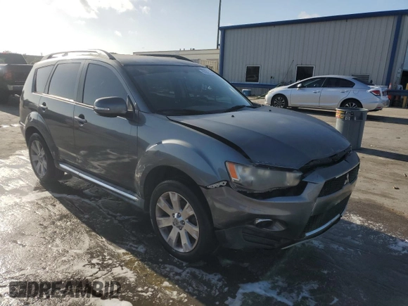 2010 Mitsubishi Outlander SE z VIN JA4AS3AW6AZ018626, wystawiony jako Copart lot #51621035 z przebiegiem 184 953 mil mil oraz Szkoda całkowita • Salvage title. Historia ofert i sprzedaży dostępna na DreamBid. Obrazek 4.