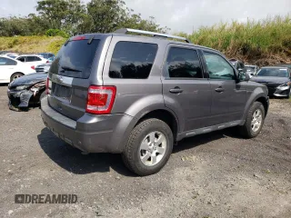 2011 Ford Escape Limited z VIN 1FMCU0E78BKB90916, wystawiony jako Copart lot #53715585 z przebiegiem 140 022 mil mil oraz Szkoda całkowita • Salvage title. Historia ofert i sprzedaży dostępna na DreamBid. Obrazek 3.