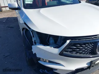 2019 Acura RDX w/A-Spec Pkg with VIN 5J8TC1H60KL011831, listed as a IAAI auction lot 41264425 with 32,188 mi miles. Bid and sale history available at carsss.com. Image 6.