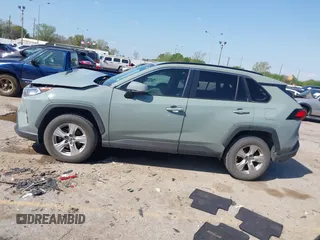 2019 Toyota RAV4 XLE with VIN JTMW1RFVXKD035994, listed as a IAAI auction lot 41868578 with 89,404 mi miles. Bid and sale history available at carsss.com. Image 14.